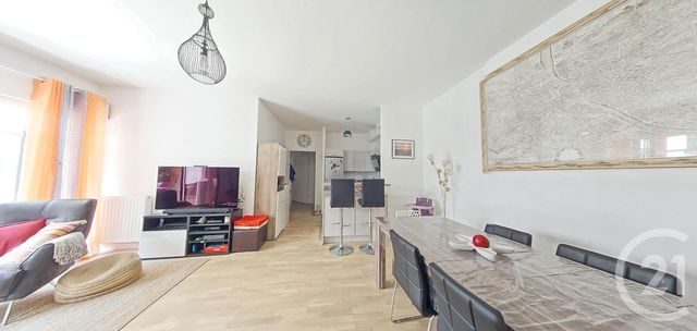 Afficher la photo en grand Appartement F4 à vendre - 4 pièces - 99.84 m2 - MAISONS ALFORT - 94 - ILE-DE-FRANCE - Century 21 Lb Immobilier