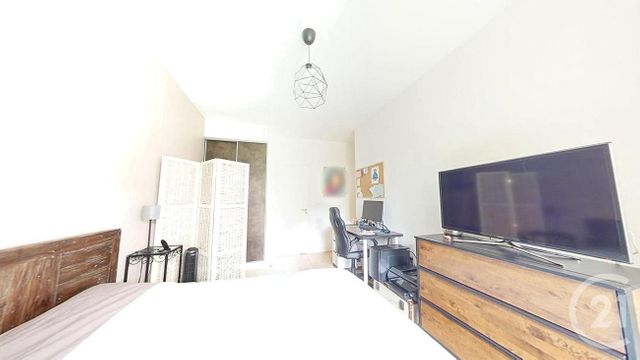 Afficher la photo en grand Appartement F4 à vendre - 4 pièces - 99.84 m2 - MAISONS ALFORT - 94 - ILE-DE-FRANCE - Century 21 Lb Immobilier