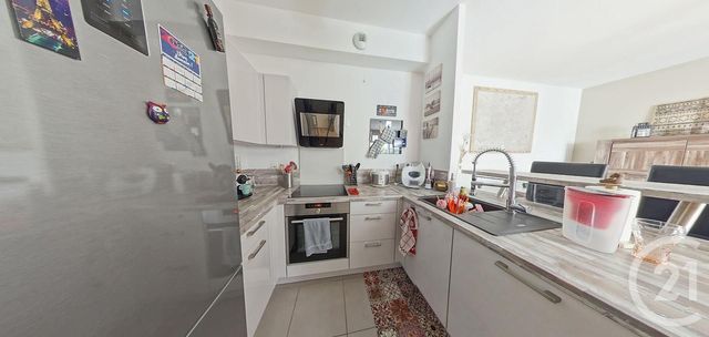 Afficher la photo en grand Appartement F4 à vendre - 4 pièces - 99.84 m2 - MAISONS ALFORT - 94 - ILE-DE-FRANCE - Century 21 Lb Immobilier