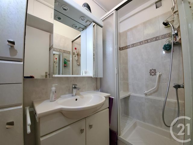 Appartement F4 à vendre - 4 pièces - 71.01 m2 - MAISONS ALFORT - 94 - ILE-DE-FRANCE - Century 21 Lb Immobilier Appartement F4 à vendre - 4 pièces - 71.01 m2 - MAISONS ALFORT - 94 - ILE-DE-FRANCE - Century 21 Lb Immobilier