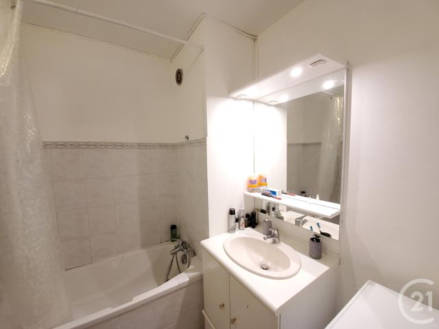 Appartement F2 à vendre - 2 pièces - 46.42 m2 - MAISONS ALFORT - 94 - ILE-DE-FRANCE - Century 21 Lb Immobilier Appartement F2 à vendre - 2 pièces - 46.42 m2 - MAISONS ALFORT - 94 - ILE-DE-FRANCE - Century 21 Lb Immobilier