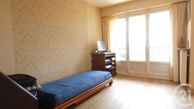 Afficher la photo en grand Appartement F3 à vendre - 3 pièces - 67.3 m2 - MAISONS ALFORT - 94 - ILE-DE-FRANCE - Century 21 Lb Immobilier