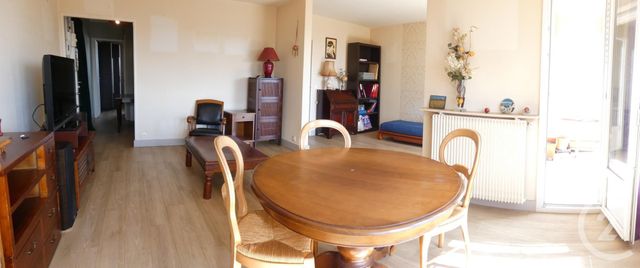 Afficher la photo en grand Appartement F3 à vendre - 3 pièces - 67.3 m2 - MAISONS ALFORT - 94 - ILE-DE-FRANCE - Century 21 Lb Immobilier