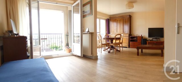 Afficher la photo en grand Appartement F3 à vendre - 3 pièces - 67.3 m2 - MAISONS ALFORT - 94 - ILE-DE-FRANCE - Century 21 Lb Immobilier