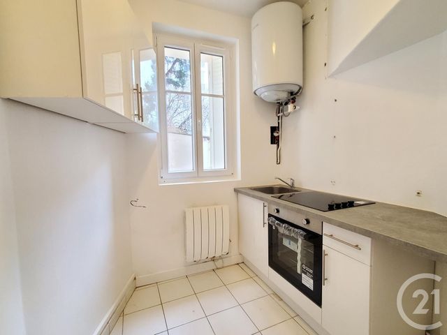 Appartement F3 à louer - 3 pièces - 42.78 m2 - NOGENT SUR MARNE - 94 - ILE-DE-FRANCE - Century 21 Lb Immobilier