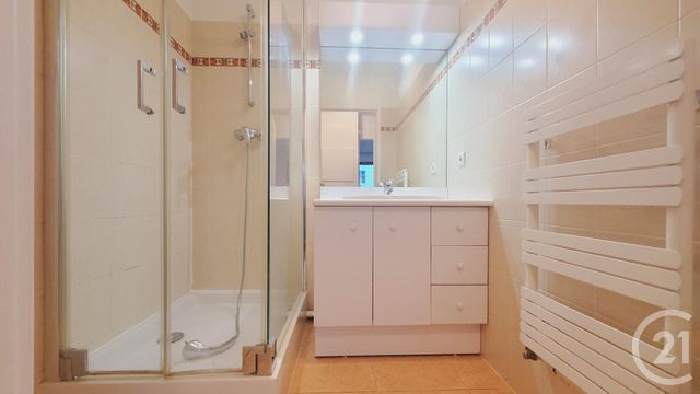 Appartement F2 à louer - 2 pièces - 56.11 m2 - ST MAURICE - 94 - ILE-DE-FRANCE - Century 21 Lb Immobilier