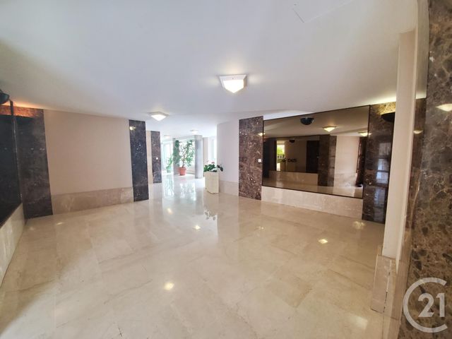 Appartement F1 à louer - 1 pièce - 33.3 m2 - SEVRES - 92 - ILE-DE-FRANCE - Century 21 Lb Immobilier