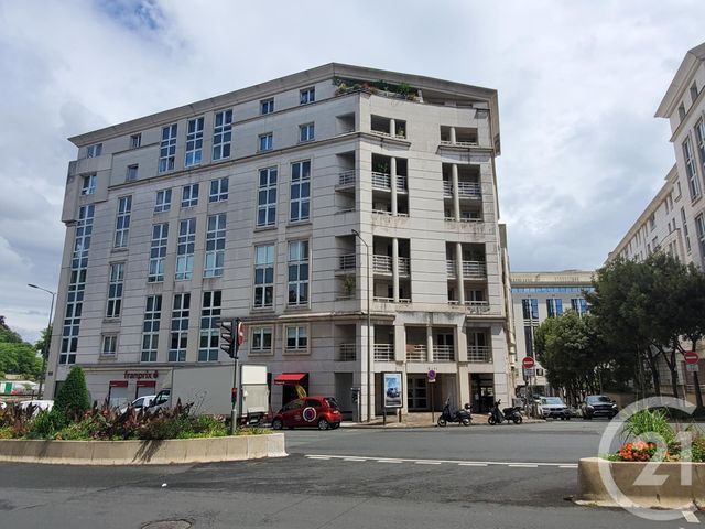 Appartement F1 à louer - 1 pièce - 33.3 m2 - SEVRES - 92 - ILE-DE-FRANCE - Century 21 Lb Immobilier