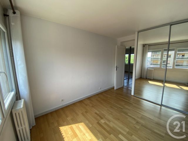 Appartement F3 à louer - 3 pièces - 62.2 m2 - MAISONS ALFORT - 94 - ILE-DE-FRANCE - Century 21 Lb Immobilier