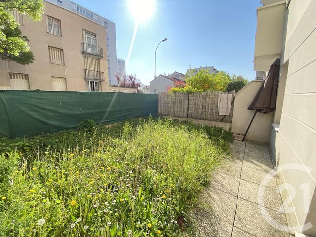 Appartement Studio à louer - 1 pièce - 27.7 m2 - ALFORTVILLE - 94 - ILE-DE-FRANCE - Century 21 Lb Immobilier