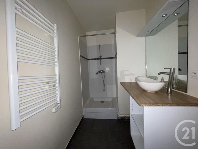 Appartement F1 à vendre - 1 pièce - 30.7 m2 - MAISONS ALFORT - 94 - ILE-DE-FRANCE - Century 21 Lb Immobilier