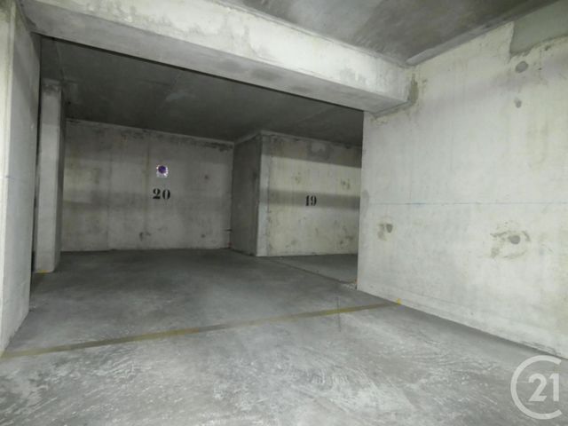 parking à louer - 15.95 m2 - MAISONS ALFORT - 94 - ILE-DE-FRANCE - Century 21 Lb Immobilier