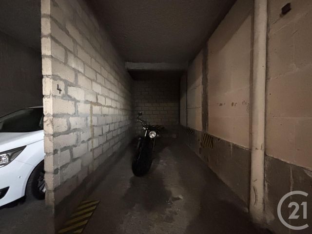 parking à louer - 12.19 m2 - MAISONS ALFORT - 94 - ILE-DE-FRANCE - Century 21 Lb Immobilier