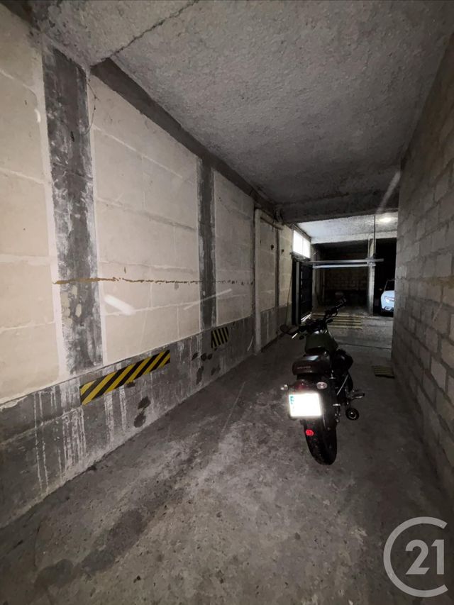 parking à louer - 12.19 m2 - MAISONS ALFORT - 94 - ILE-DE-FRANCE - Century 21 Lb Immobilier