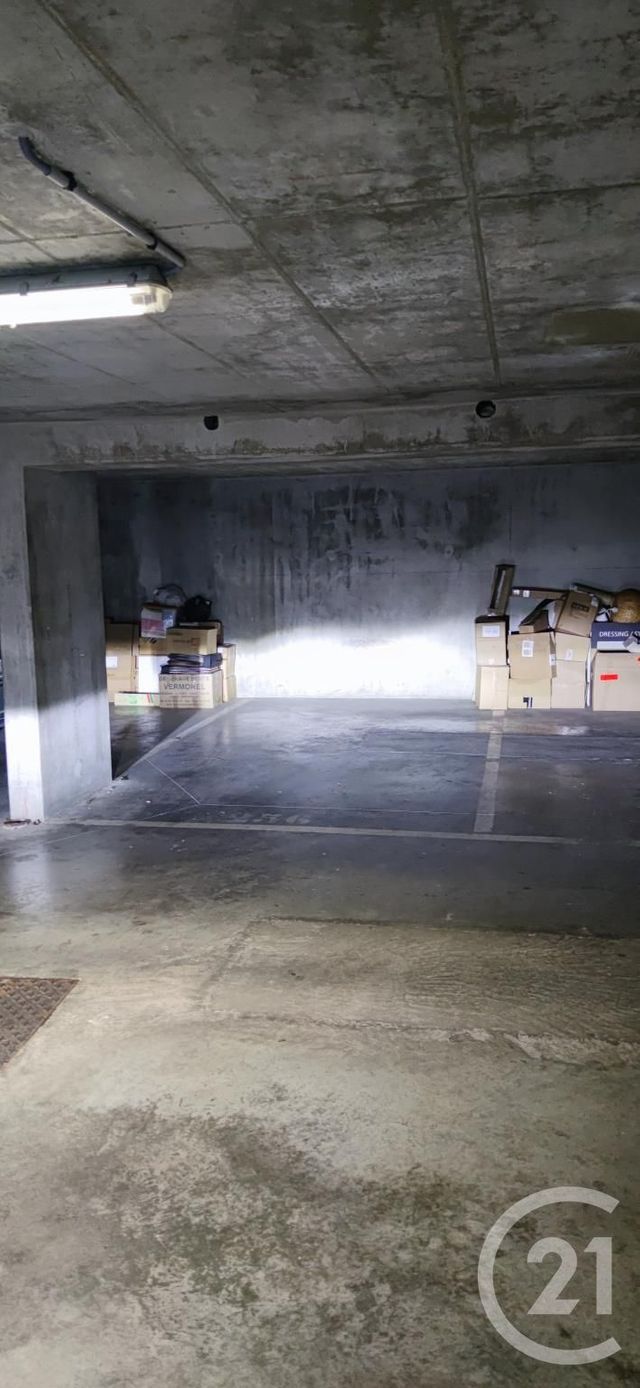 parking à louer - 12.5 m2 - MAISONS ALFORT - 94 - ILE-DE-FRANCE - Century 21 Lb Immobilier