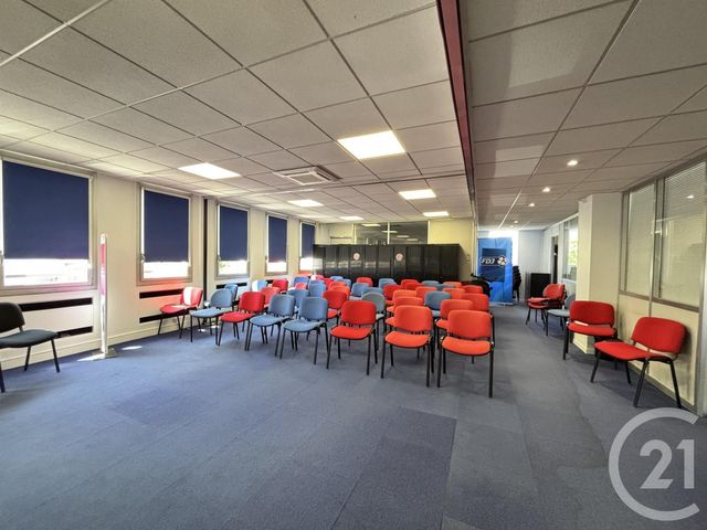 entreprise à louer - 928.0 m2 - MONTREUIL - 93 - ILE-DE-FRANCE - Century 21 Lb Immobilier