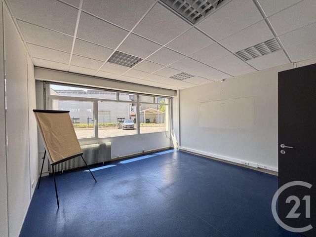 entreprise à louer - 450.0 m2 - MONTREUIL - 93 - ILE-DE-FRANCE - Century 21 Lb Immobilier