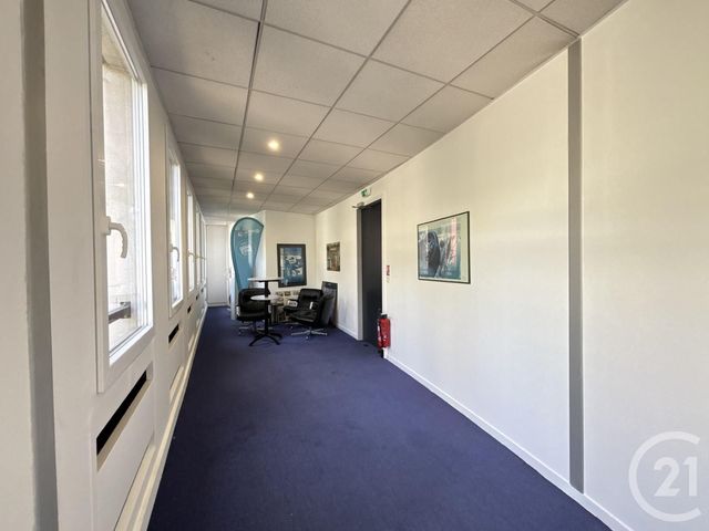 entreprise à louer - 478.0 m2 - MONTREUIL - 93 - ILE-DE-FRANCE - Century 21 Lb Immobilier