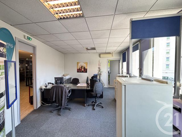 entreprise à louer - 478.0 m2 - MONTREUIL - 93 - ILE-DE-FRANCE - Century 21 Lb Immobilier