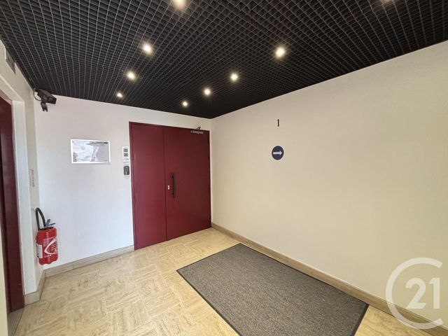 entreprise à louer - 478.0 m2 - MONTREUIL - 93 - ILE-DE-FRANCE - Century 21 Lb Immobilier