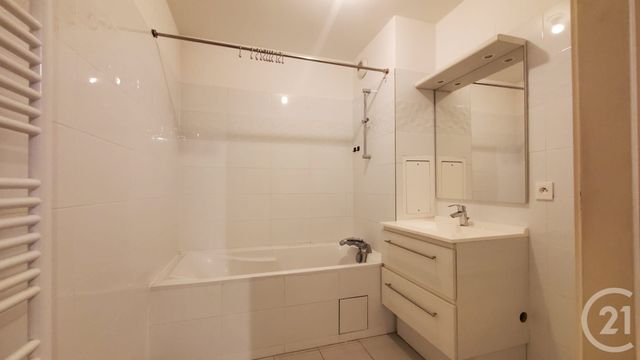 Appartement F2 à louer - 2 pièces - 48.04 m2 - MAISONS ALFORT - 94 - ILE-DE-FRANCE - Century 21 Lb Immobilier