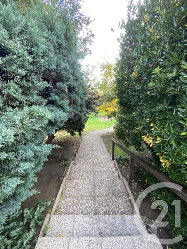 Afficher la photo en grand Appartement F3 à vendre - 4 pièces - 71.83 m2 - MAISONS ALFORT - 94 - ILE-DE-FRANCE - Century 21 Lb Immobilier