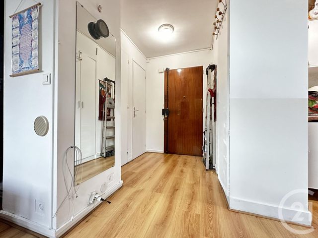 Appartement Studio à vendre - 1 pièce - 25.2 m2 - ST MAURICE - 94 - ILE-DE-FRANCE - Century 21 Lb Immobilier