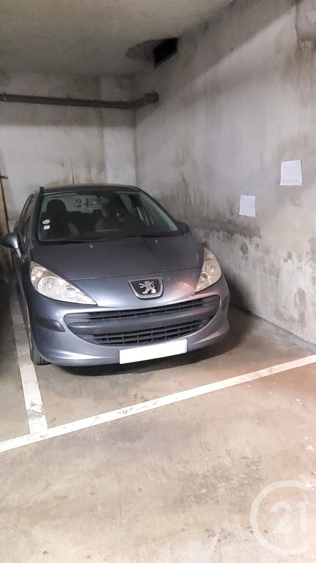 parking à louer - 13.0 m2 - MAISONS ALFORT - 94 - ILE-DE-FRANCE - Century 21 Lb Immobilier