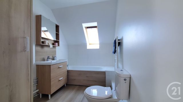 Appartement F3 à louer - 3 pièces - 66.45 m2 - LIMEIL BREVANNES - 94 - ILE-DE-FRANCE - Century 21 Lb Immobilier