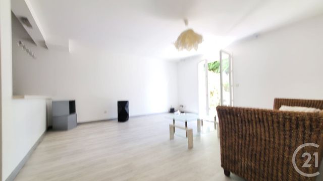 Appartement F3 à louer - 4 pièces - 76.7 m2 - LIMEIL BREVANNES - 94 - ILE-DE-FRANCE - Century 21 Lb Immobilier