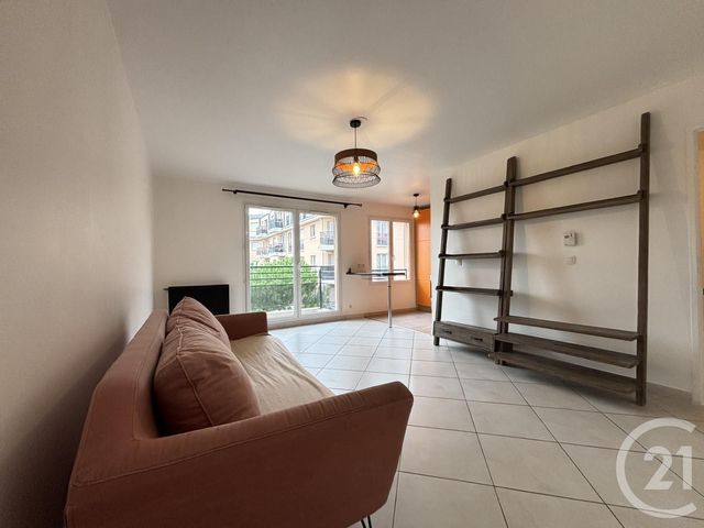 Appartement F3 à louer - 3 pièces - 57.48 m2 - ALFORTVILLE - 94 - ILE-DE-FRANCE - Century 21 Lb Immobilier
