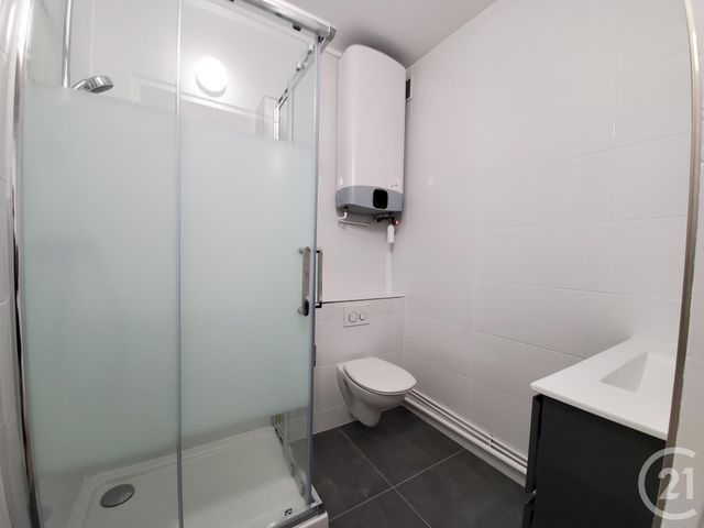 Appartement F2 à louer - 2 pièces - 41.78 m2 - MAISONS ALFORT - 94 - ILE-DE-FRANCE - Century 21 Lb Immobilier