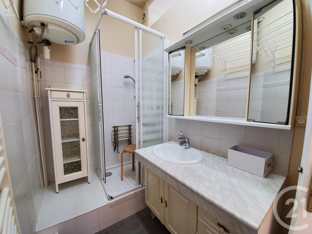 Appartement F2 à louer - 2 pièces - 39.0 m2 - MAISONS ALFORT - 94 - ILE-DE-FRANCE - Century 21 Lb Immobilier