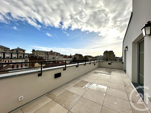 Appartement Loft à vendre - 4 pièces - 97.31 m2 - MAISONS ALFORT - 94 - ILE-DE-FRANCE - Century 21 Lb Immobilier