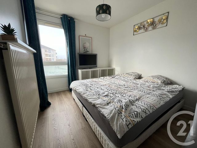 Appartement F2 à vendre - 2 pièces - 46.07 m2 - CRETEIL - 94 - ILE-DE-FRANCE - Century 21 Lb Immobilier