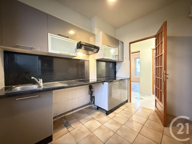 Appartement F3 à louer - 3 pièces - 55.13 m2 - ALFORTVILLE - 94 - ILE-DE-FRANCE - Century 21 Lb Immobilier