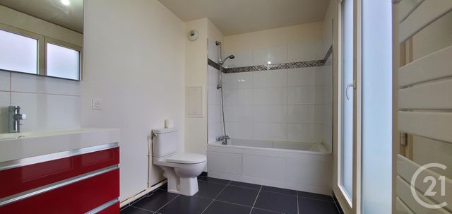 Appartement F1 à louer - 1 pièce - 29.01 m2 - MAISONS ALFORT - 94 - ILE-DE-FRANCE - Century 21 Lb Immobilier