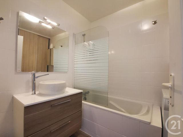 Appartement F2 à vendre - 2 pièces - 45.89 m2 - MAISONS ALFORT - 94 - ILE-DE-FRANCE - Century 21 Lb Immobilier