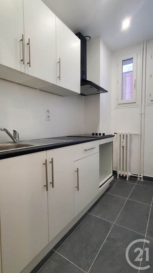 Appartement F2 à louer - 2 pièces - 33.02 m2 - ALFORTVILLE - 94 - ILE-DE-FRANCE - Century 21 Lb Immobilier