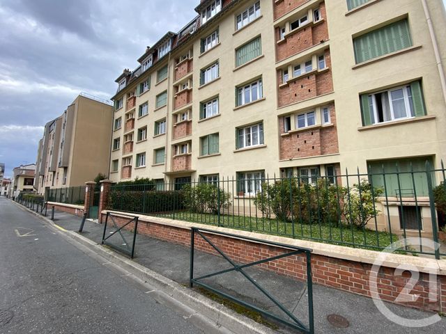 Appartement F2 à louer - 2 pièces - 33.02 m2 - ALFORTVILLE - 94 - ILE-DE-FRANCE - Century 21 Lb Immobilier