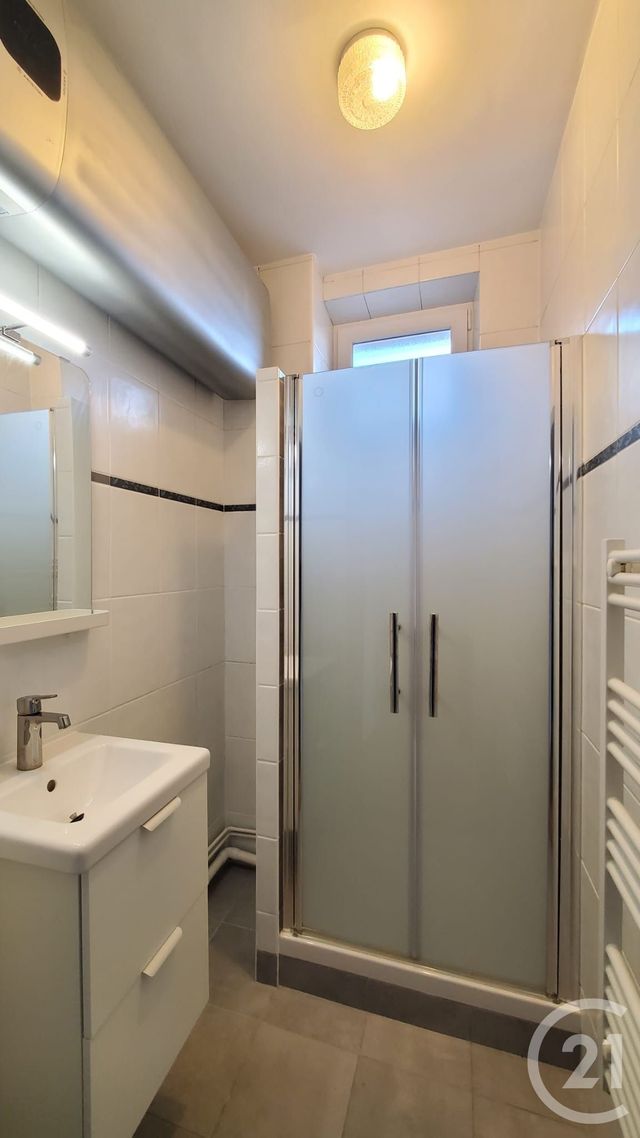 Appartement F3 à louer - 3 pièces - 45.73 m2 - ALFORTVILLE - 94 - ILE-DE-FRANCE - Century 21 Lb Immobilier