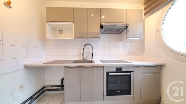 Appartement F1 à louer - 1 pièce - 29.04 m2 - LIMEIL BREVANNES - 94 - ILE-DE-FRANCE - Century 21 Lb Immobilier