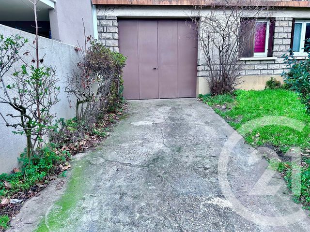 parking à louer - 21.6 m2 - ALFORTVILLE - 94 - ILE-DE-FRANCE - Century 21 Lb Immobilier