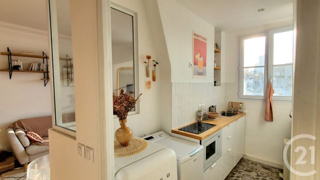 Appartement F2 bis à louer - 2 pièces - 40.11 m2 - PARIS - 75017 - ILE-DE-FRANCE - Century 21 Lb Immobilier