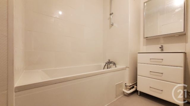 Appartement Studio à louer - 1 pièce - 29.13 m2 - MAISONS ALFORT - 94 - ILE-DE-FRANCE - Century 21 Lb Immobilier