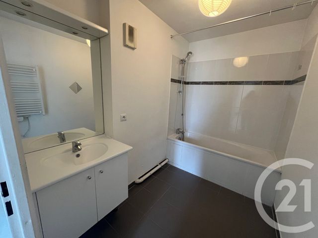 Appartement F3 à vendre - 3 pièces - 67.83 m2 - MAISONS ALFORT - 94 - ILE-DE-FRANCE - Century 21 Lb Immobilier