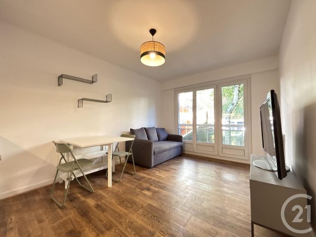 Appartement F2 à louer - 2 pièces - 28.5 m2 - MAISONS ALFORT - 94 - ILE-DE-FRANCE - Century 21 Lb Immobilier