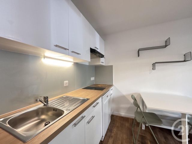 Appartement F2 à louer - 2 pièces - 28.5 m2 - MAISONS ALFORT - 94 - ILE-DE-FRANCE - Century 21 Lb Immobilier