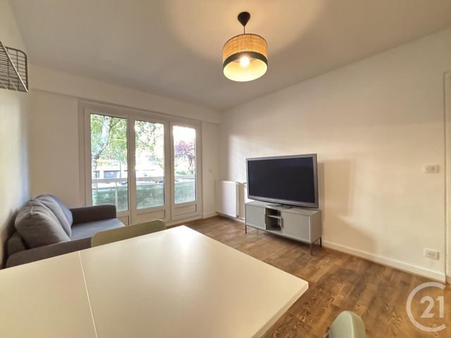 Appartement F2 à louer - 2 pièces - 28.5 m2 - MAISONS ALFORT - 94 - ILE-DE-FRANCE - Century 21 Lb Immobilier
