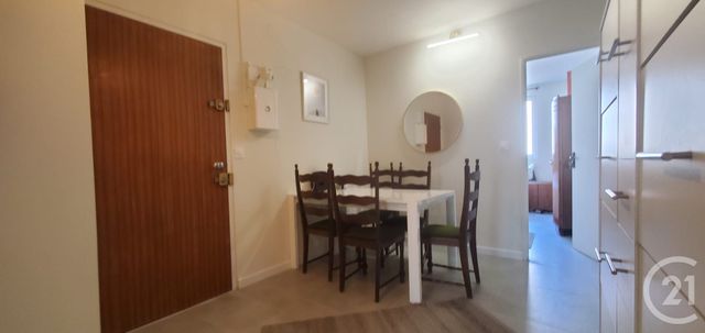 Appartement Chambre à louer - 1 pièce - 42.78 m2 - ALFORTVILLE - 94 - ILE-DE-FRANCE - Century 21 Lb Immobilier